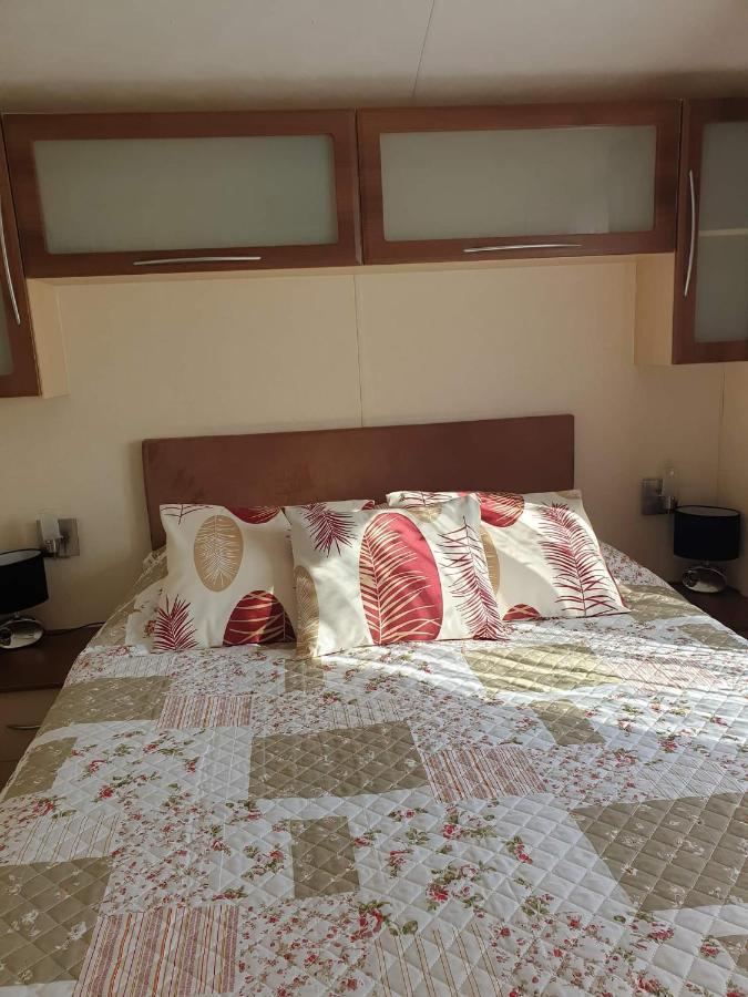 La Chanterie Agreable Mobil-Home Residentiel Normand Saint-Pair-sur-Mer Exterior foto